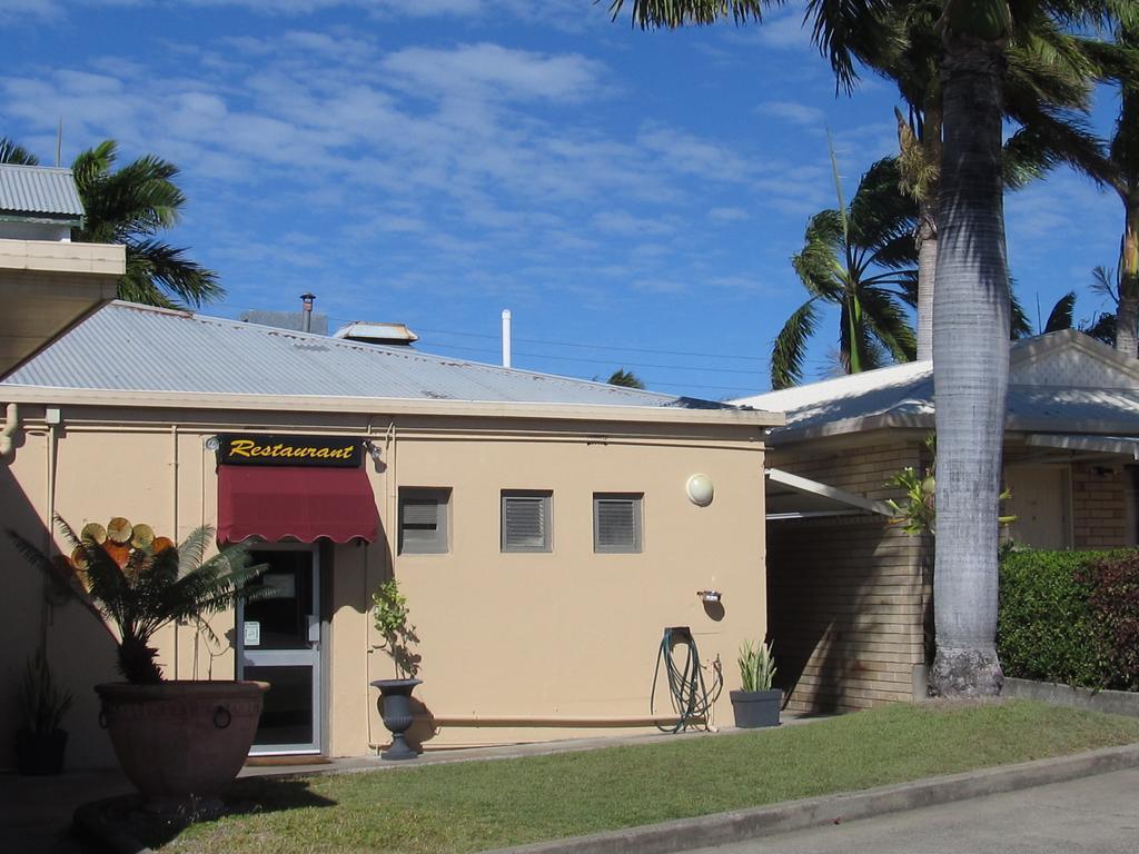 רוקהמפטון Sunpalms Motel מראה חיצוני תמונה