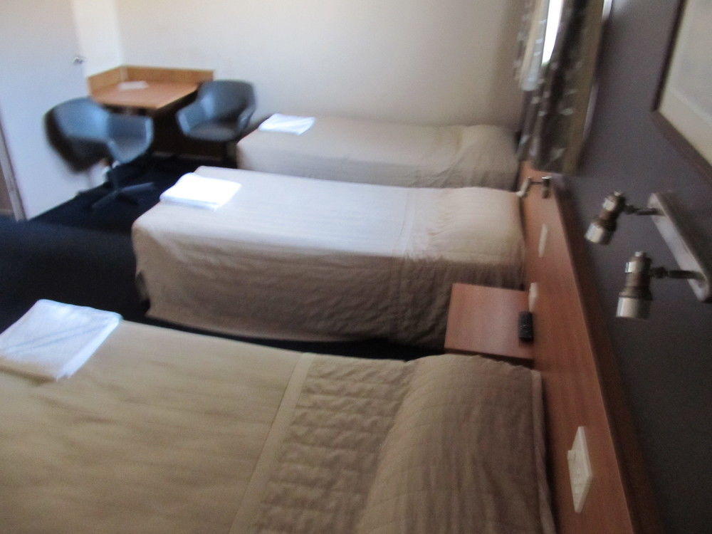 רוקהמפטון Sunpalms Motel מראה חיצוני תמונה