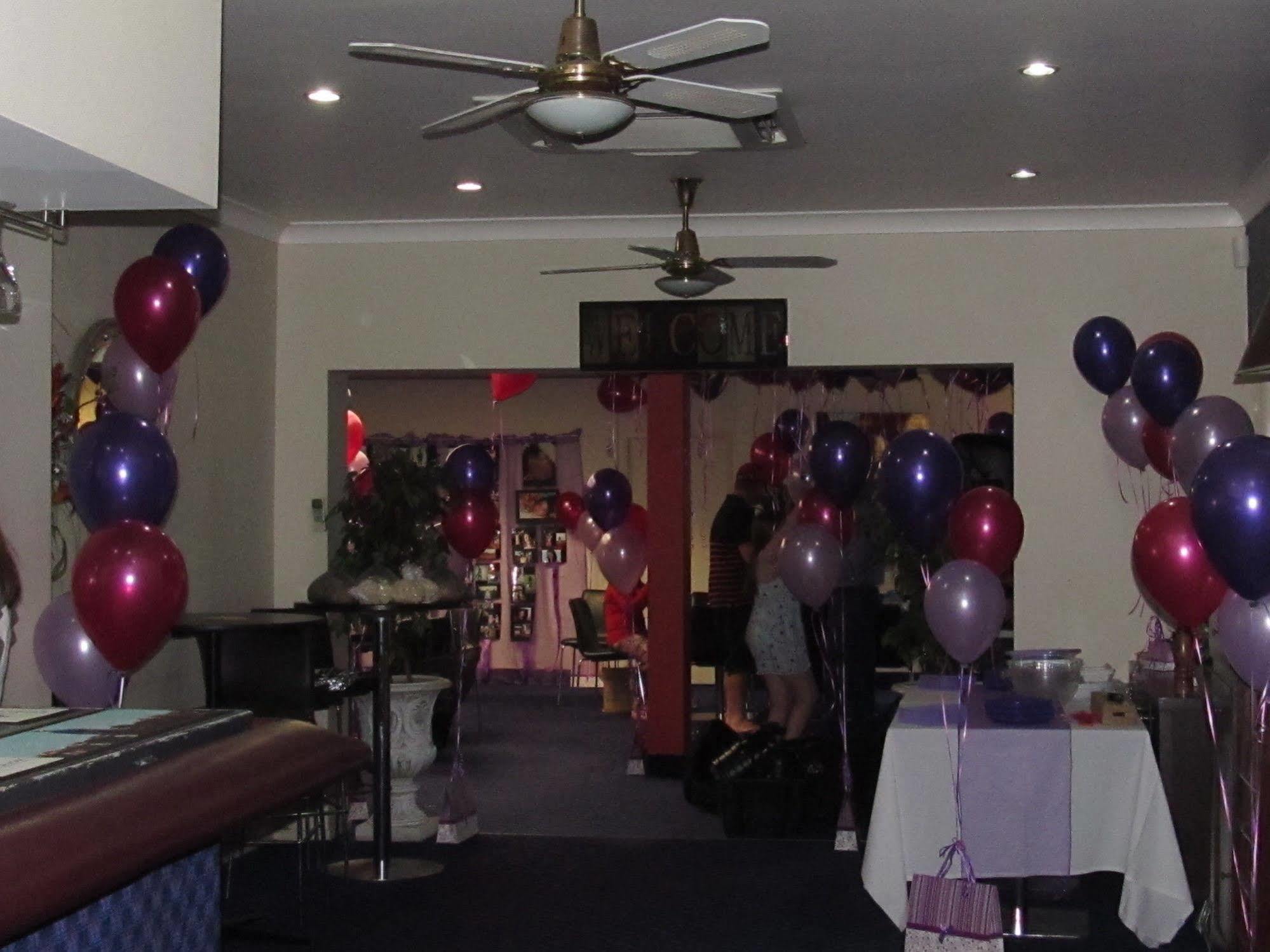 רוקהמפטון Sunpalms Motel מראה חיצוני תמונה