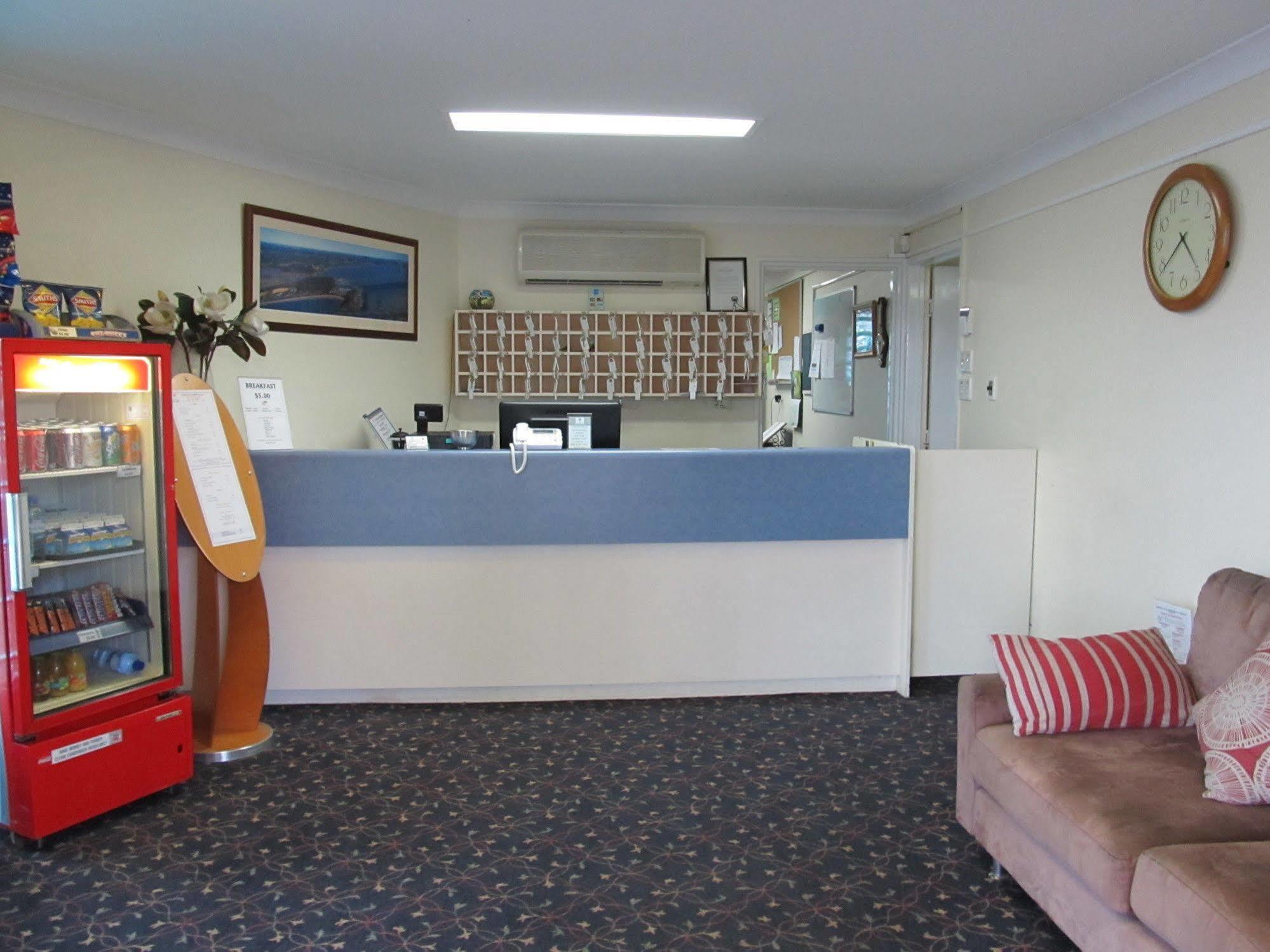רוקהמפטון Sunpalms Motel מראה חיצוני תמונה